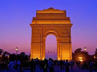 New-Delhi-India-War-Memorial-arc